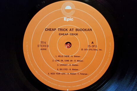 Cheap Trick ‎- At Budokan (Vinyl) [Original Japanese Pressing] - Image 3
