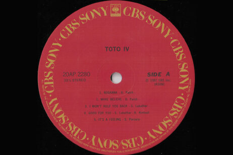 Toto - IV (Vinyl) [Original Japanese Pressing] - Image 4